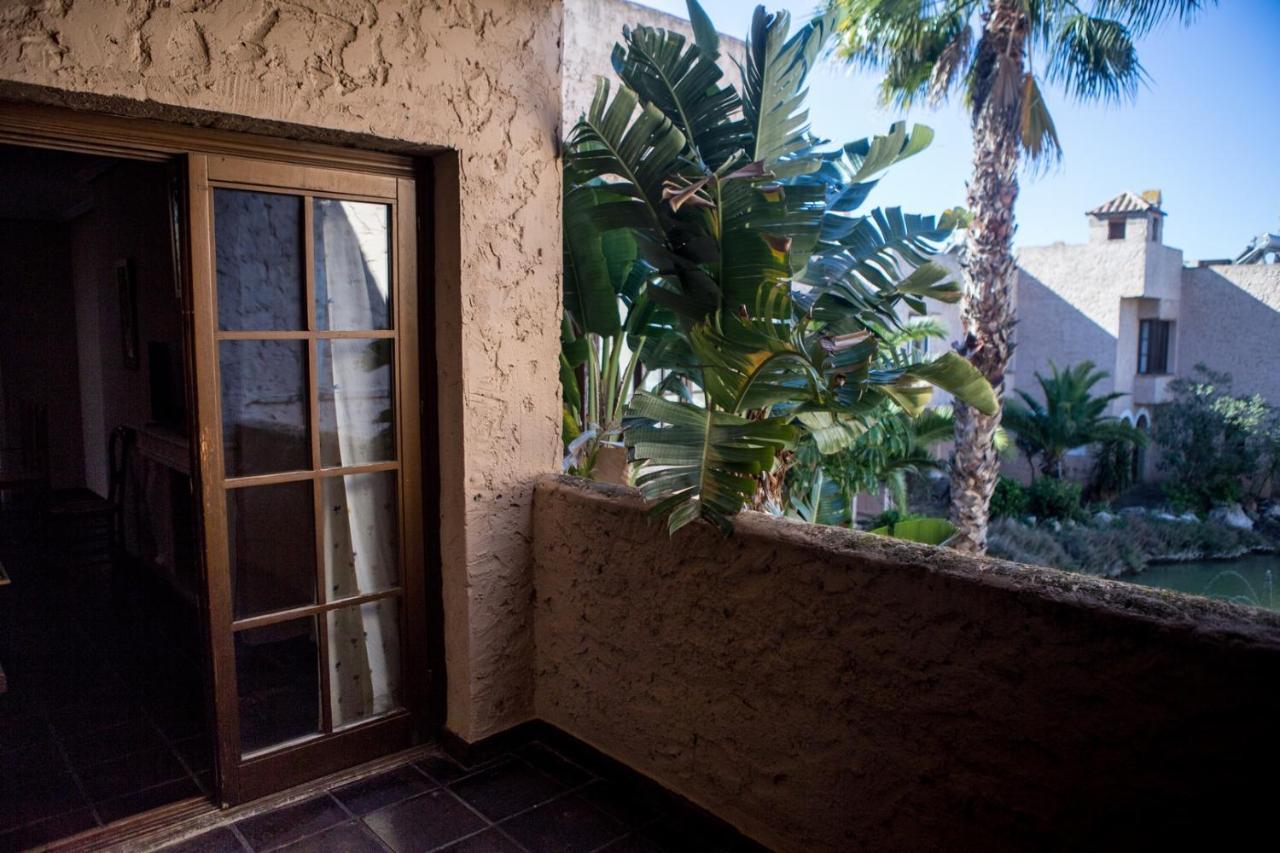 Apartamentos Turisticos Bahia Sur Сан Фернандо Екстериор снимка